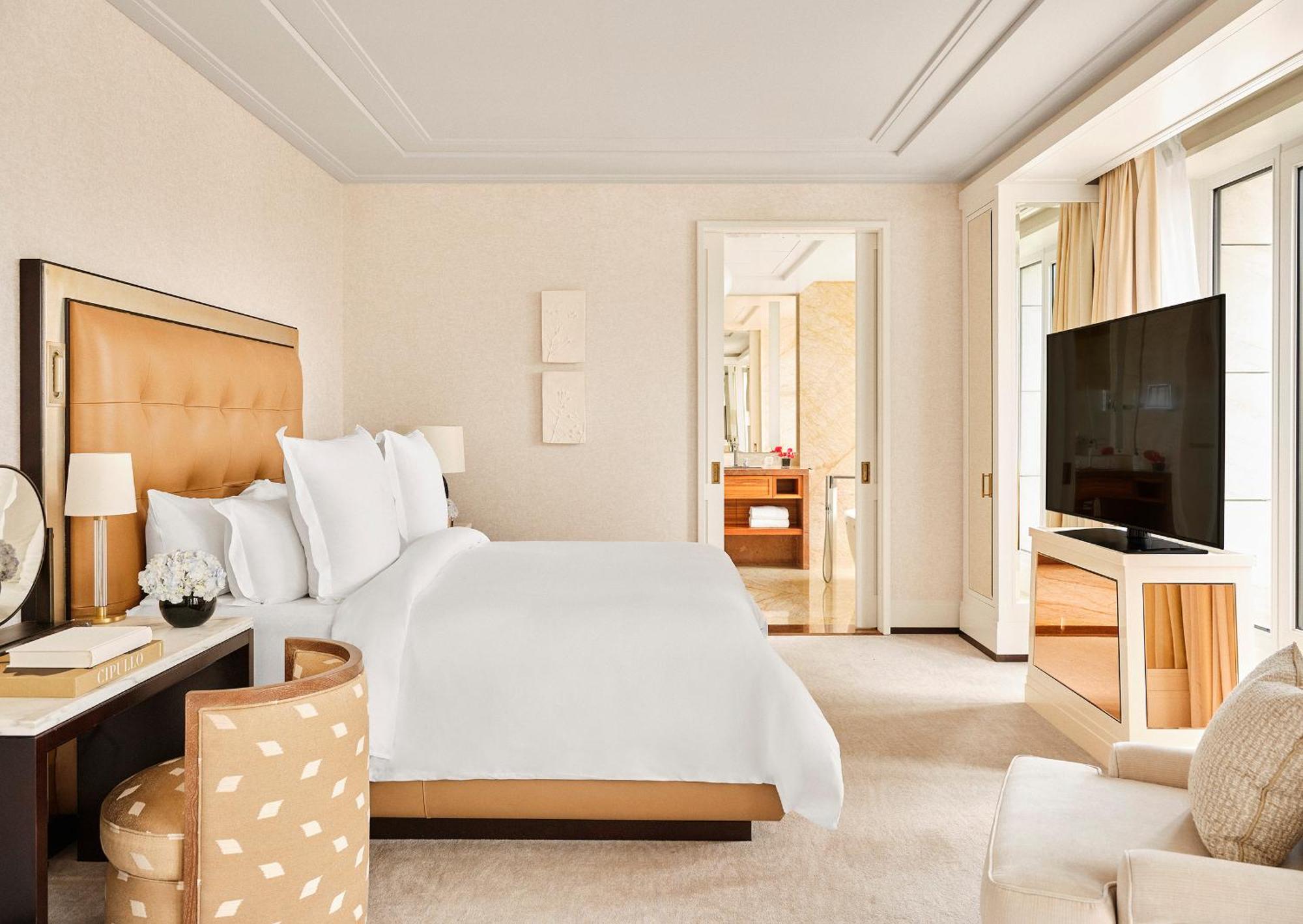 Four Seasons Hotel Madrid — Fotografii 1